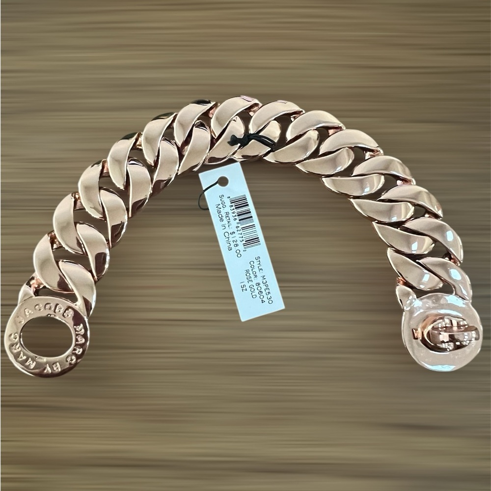 NWT Marc by Marc Large Rose Gold Cuban Chain with dust bag - Picture 2 of 2